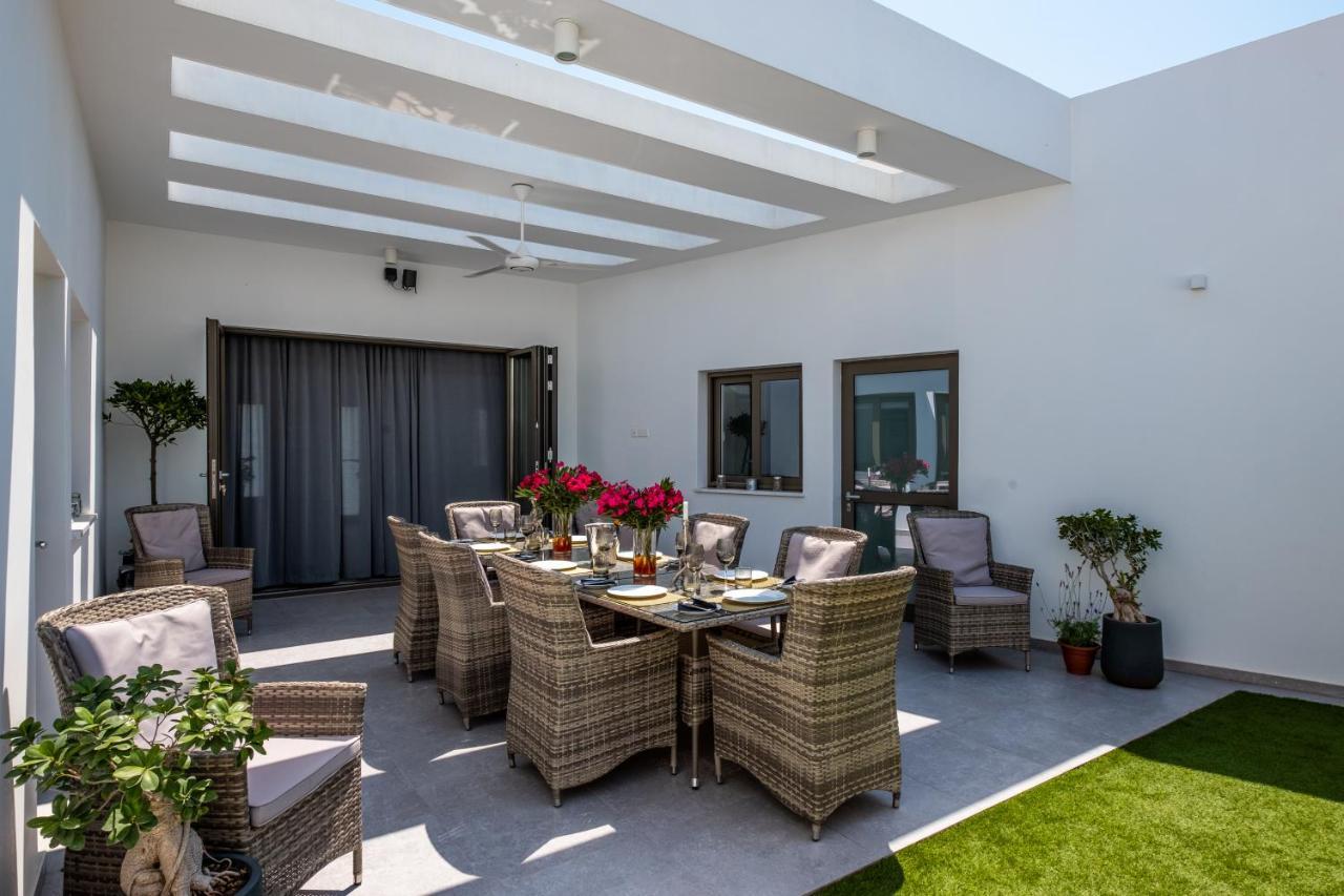 Rooms At Villa Amour Cyprus Voroklini Luaran gambar