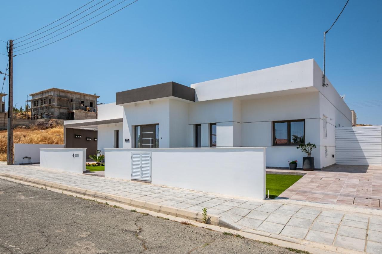 Rooms At Villa Amour Cyprus Voroklini Luaran gambar